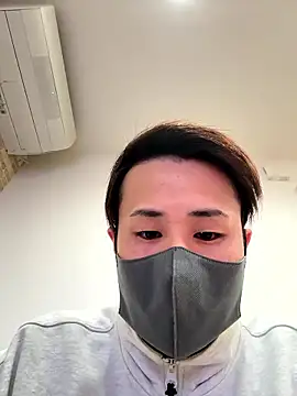 Snapshot of TinTin3432 chatting on 11/02/25, 10:20 TinTin3432 online show from 11/02/25, 10:20