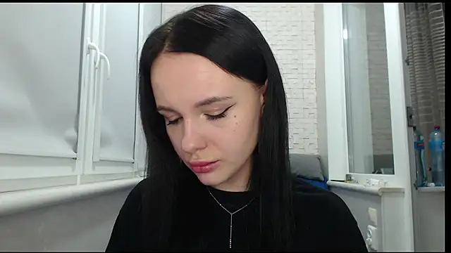 Blair Yates online show from 10/19/25, 08:22