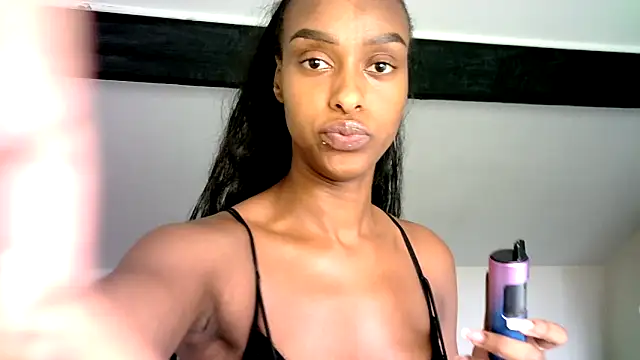 Hazel Dollxx online show from 09/10/25, 10:25