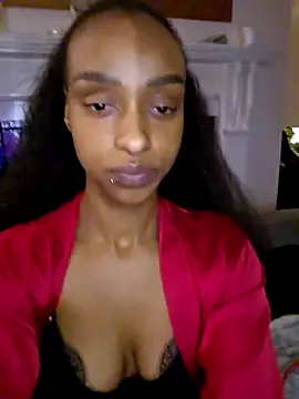 Snapshot of Hazel_Dollxx chatting on 05/06/26, 11:20 Hazel Dollxx online show from 05/06/26, 11:20