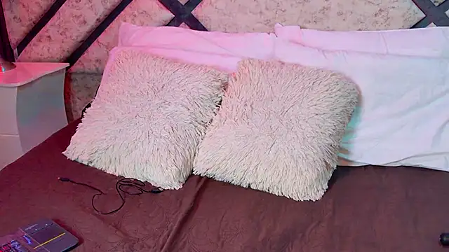 ZafiraRose online show from 11/28/25, 07:58