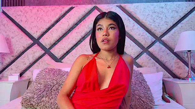 ZafiraRose online show from 10/21/25, 07:46