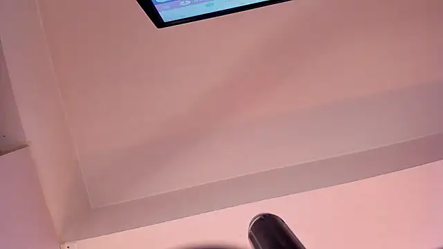 rubyrouge   online show from 10/25/25, 07:36