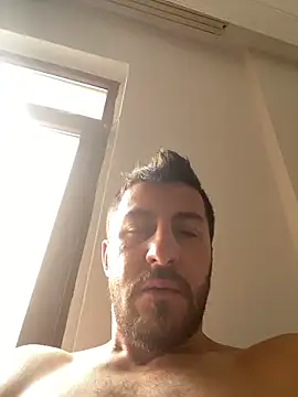 emredenizz07 online show from 11/06/25, 07:34