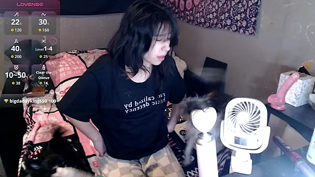 London Ray online show from 02/08/26, 08:01