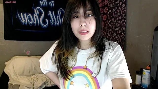 London Ray online show from 11/24/25, 05:07