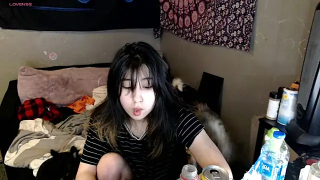 London Ray online show from 11/26/25, 08:14