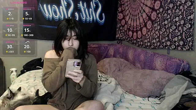 London Ray online show from 09/24/25, 09:05