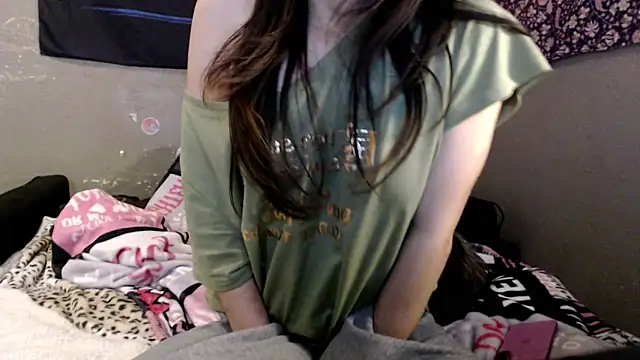 London Ray online show from 05/10/26, 12:36