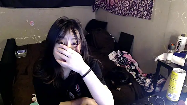 London Ray online show from 03/08/26, 08:23