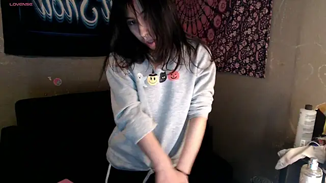 London Ray online show from 04/04/26, 12:06