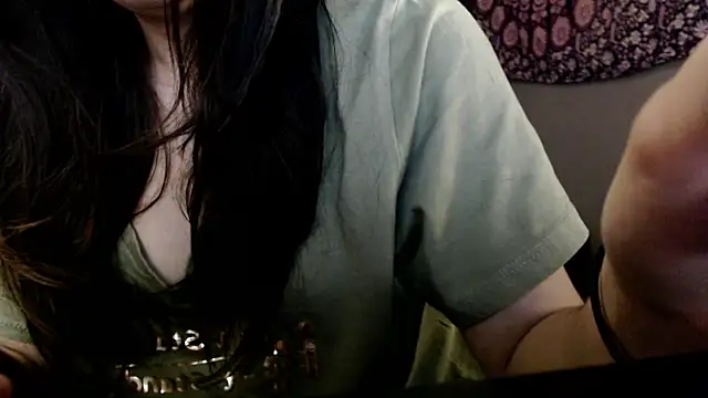 London Ray online show from 05/09/26, 12:14