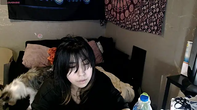 London Ray online show from 10/29/25, 07:51