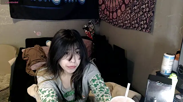 London Ray online show from 11/03/25, 04:07