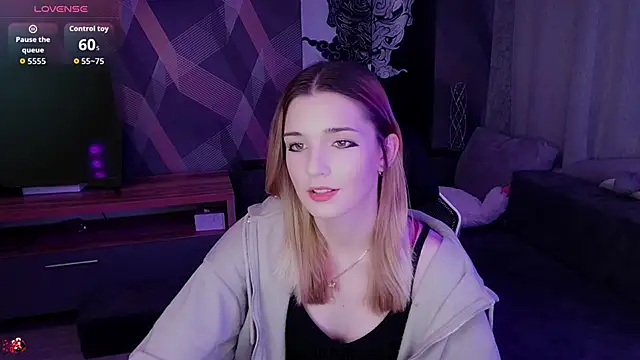 Sandy Belle online show from 11/04/25, 08:01