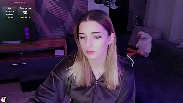 Sandy Belle online show from 11/12/25, 07:29