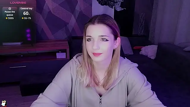 Sandy Belle online show from 11/06/25, 09:30