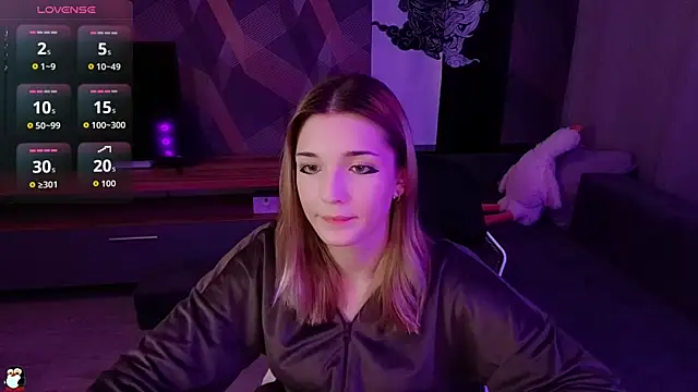 Sandy Belle online show from 09/19/25, 06:23