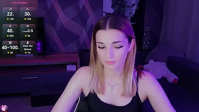 Sandy Belle online show from 10/18/25, 09:39