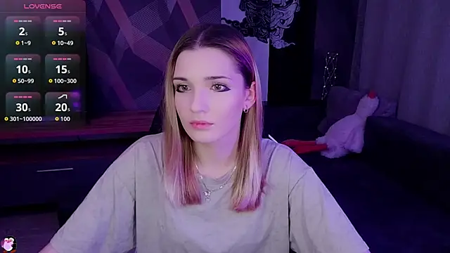 Sandy Belle online show from 10/21/25, 06:51