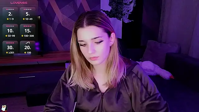 Sandy Belle online show from 10/09/25, 09:04