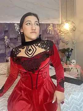 Tammys4 online show from 10/31/25, 04:42