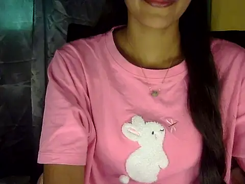 zara Khan0 online show from 11/08/25, 04:16