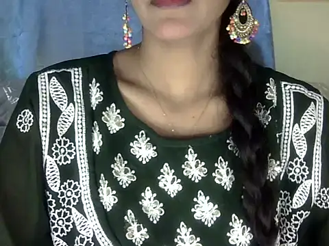 zara Khan0 online show from 09/27/25, 04:40