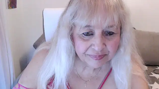 Snapshot of SusiLifeXXX chatting on 09/08/25, 08:08 SusiLifeXXX online show from 09/08/25, 08:08