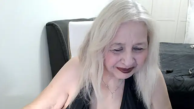 SusiLifeXXX online show from 04/04/26, 08:15