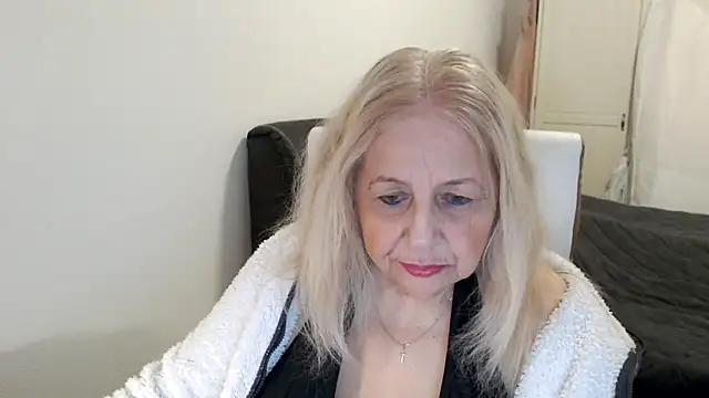 SusiLifeXXX online show from 05/20/26, 08:06
