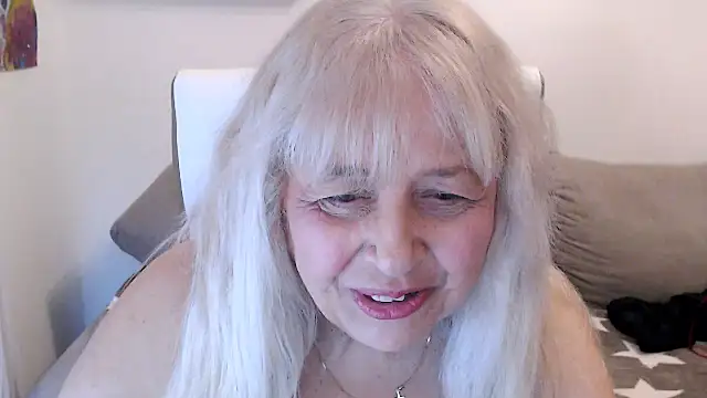 Snapshot of SusiLifeXXX chatting on 09/18/25, 07:28 SusiLifeXXX online show from 09/18/25, 07:28