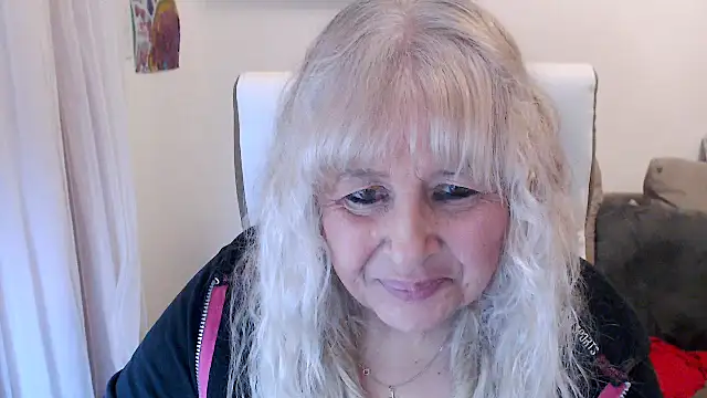 SusiLifeXXX online show from 10/29/25, 08:08