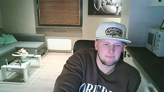 Dartanjanas13 online show from 11/07/25, 10:24