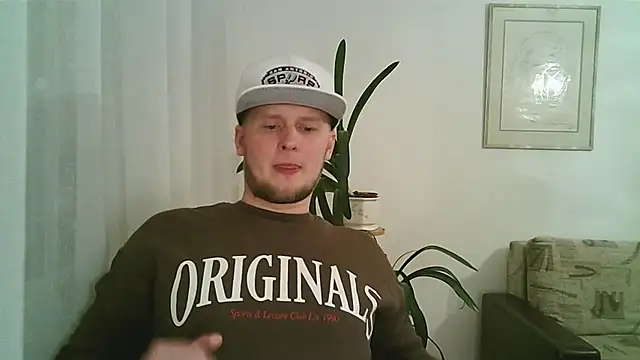 Dartanjanas13 online show from 11/29/25, 09:15