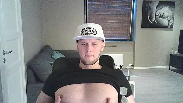 Dartanjanas13 online show from 09/20/25, 04:56