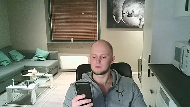 Dartanjanas13 online show from 10/09/25, 07:47