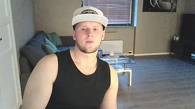 Dartanjanas13 online show from 09/18/25, 05:16