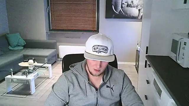 Dartanjanas13 online show from 11/13/25, 08:02