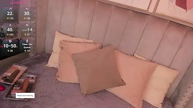 Seshat Hitt online show from 11/16/25, 03:33