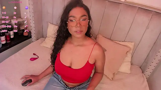 Seshat Hitt online show from 12/02/25, 04:47