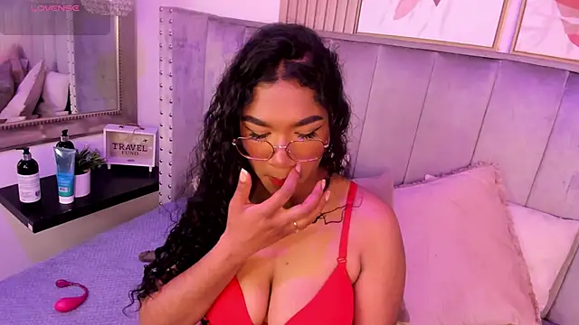 Seshat Hitt online show from 10/24/25, 03:16