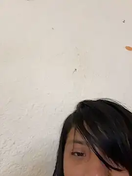 Snapshot of Nia_Desire chatting on 05/14/26, 07:27 Nia Desire online show from 05/14/26, 07:27