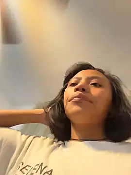 Nia Desire online show from 06/24/26, 08:24