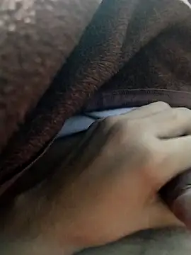 saneer69tew online show from 10/30/25, 04:44