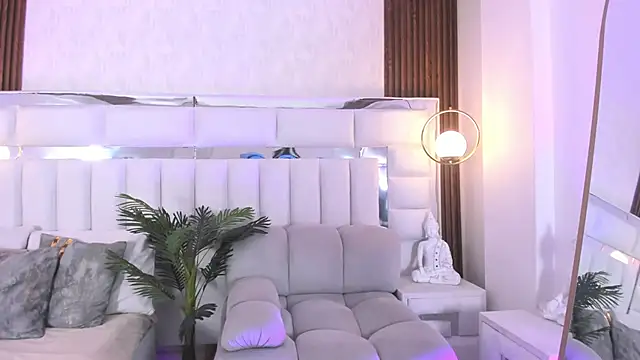 im kasumi online show from 12/18/25, 01:04