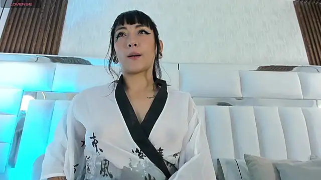 im kasumi online show from 10/21/25, 01:54