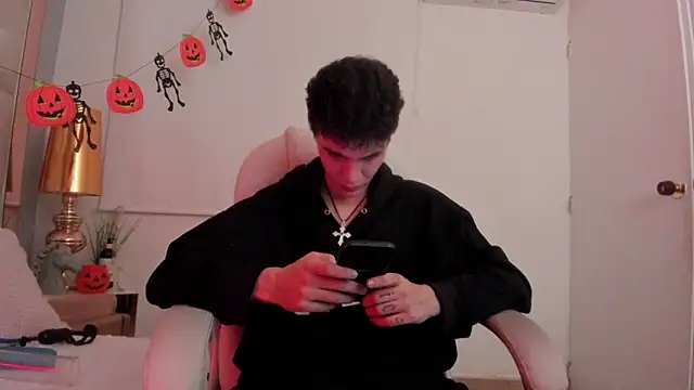 dark sun302 online show from 10/23/25, 03:27