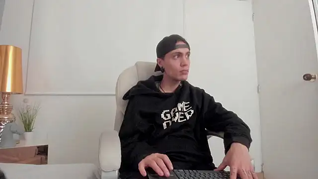 dark sun302 online show from 11/25/25, 09:59