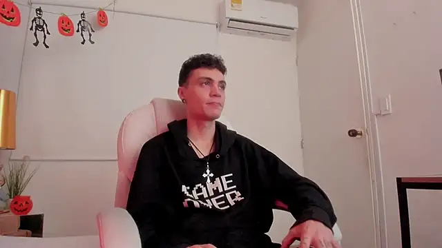 dark sun302 online show from 10/30/25, 09:33